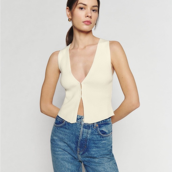 Reformation Myrtle sweater top in fior di latte - size M - Picture 2 of 6